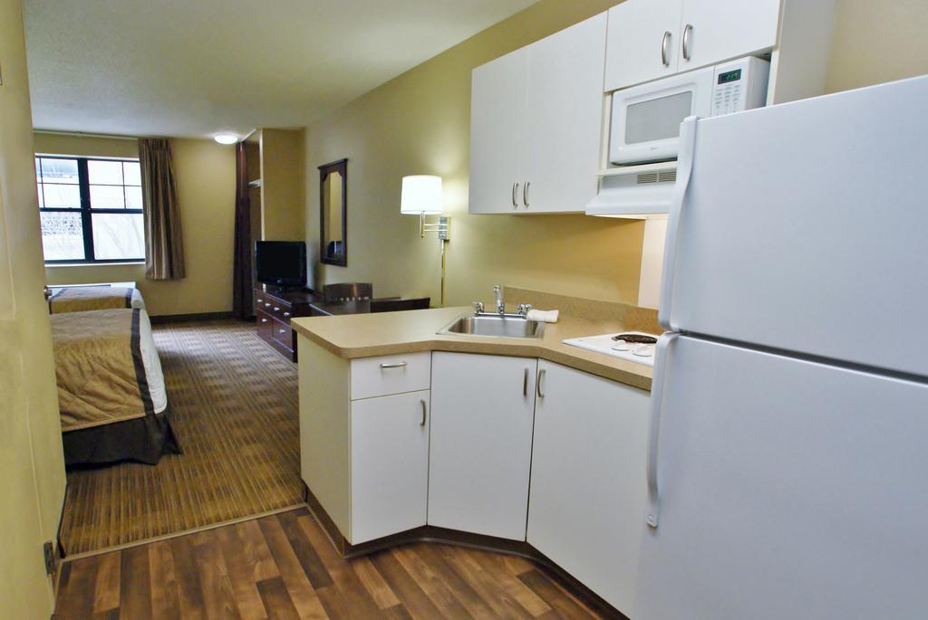 Extended Stay America Select Suites - Chicago - Lisle Ngoại thất bức ảnh
